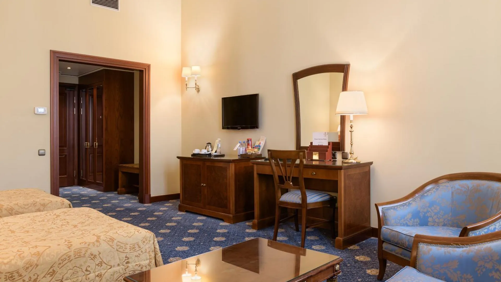 *****  Premier Palace Hotel Kiev Ukraine